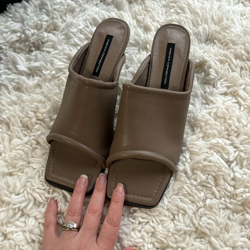 🆕 French Connection Open Toe Sandals - Picture 3 of 7